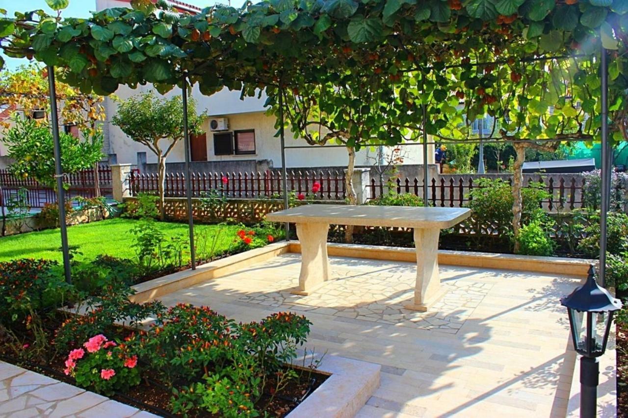 Ruzica Apartment Porec Exterior photo