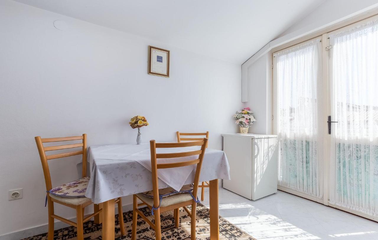 Ruzica Apartment Porec Exterior photo