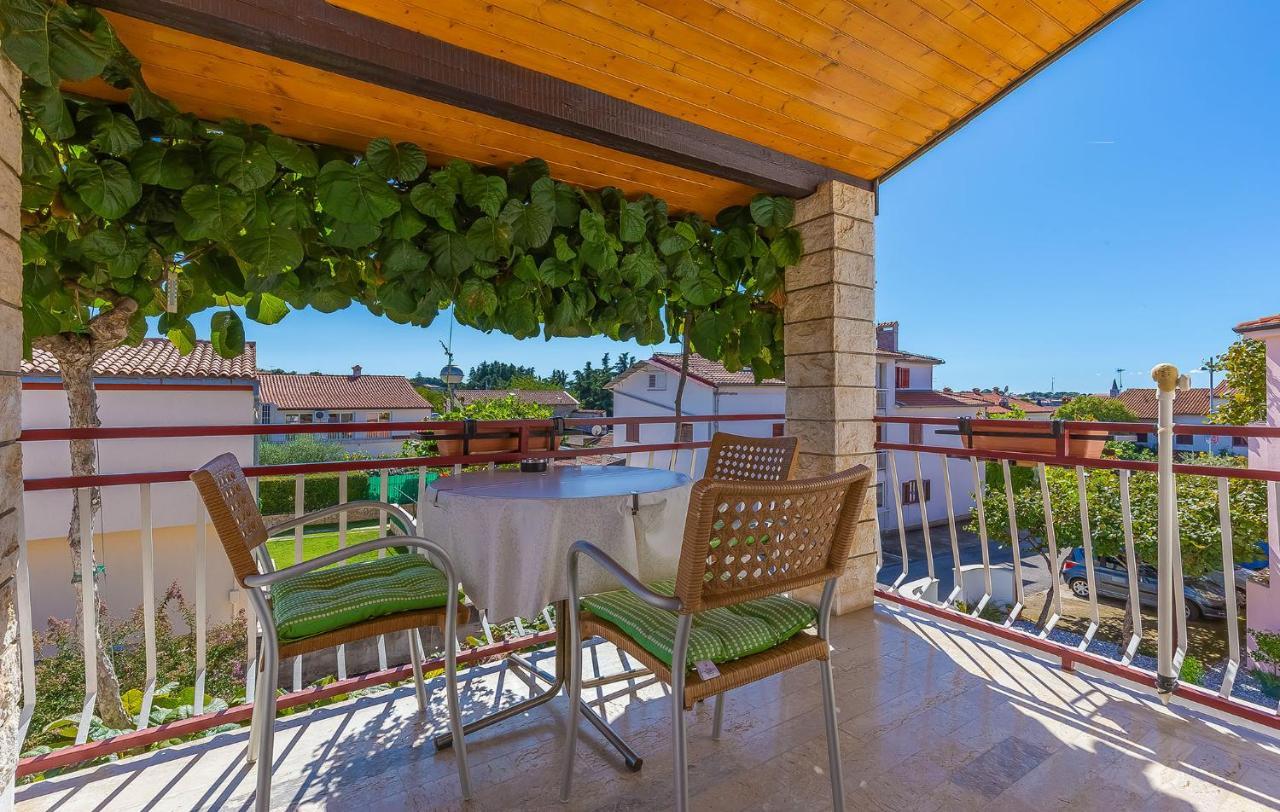 Ruzica Apartment Porec Exterior photo